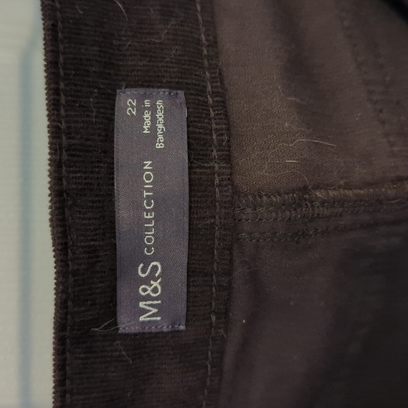 NWT Chocolate brown corduroy pants - Picture 6 of 7